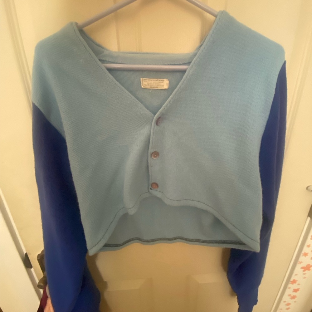 Urban Outfitters cropped pullover sweater